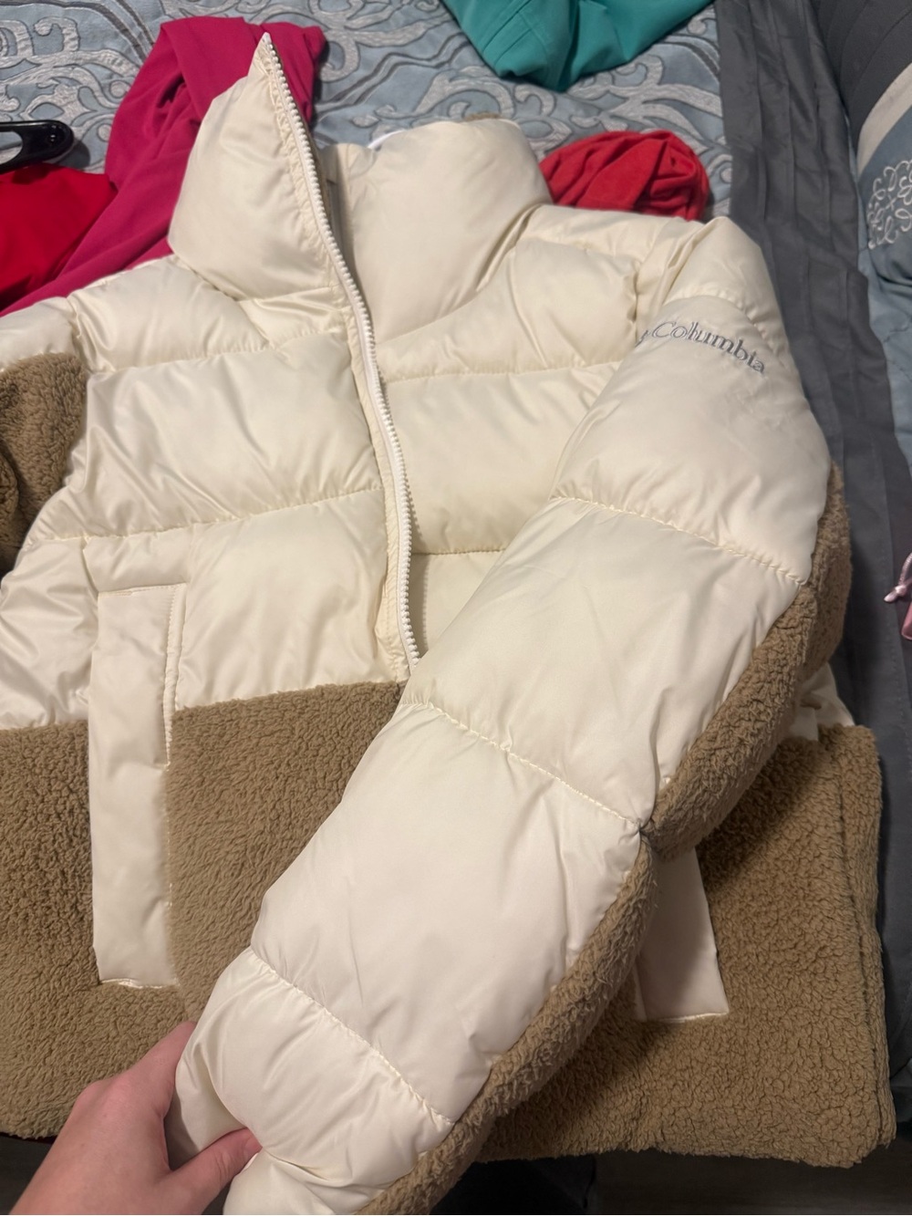 Columbia Cream & Tan Puffer Sherpa Jacket